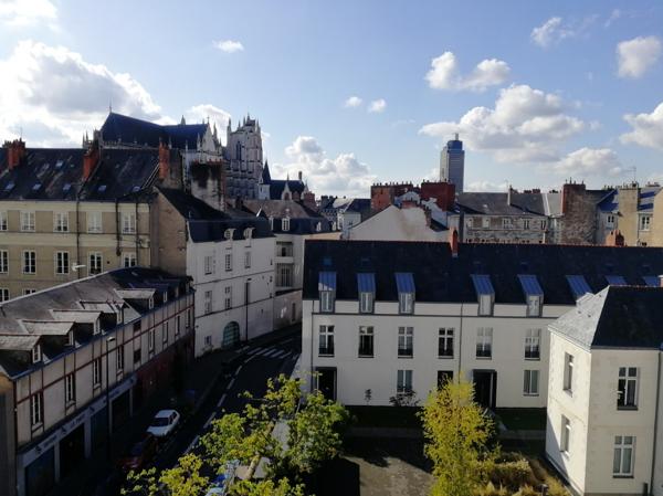 A LOUER - NANTES JARDIN DES PLANTES - SPACIEUX T4 DUPLEX avec PARKING