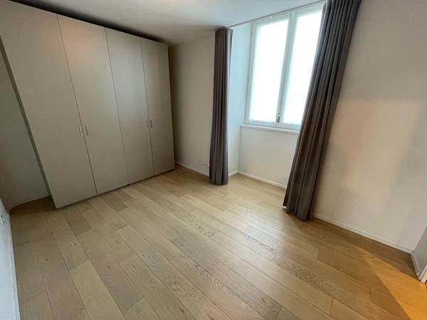 A LOUER - NANTES JARDIN DES PLANTES - SPACIEUX T4 DUPLEX avec PARKING