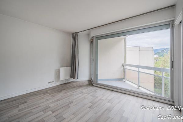 Appartement à vendre 1 pièces MEYLAN (38)