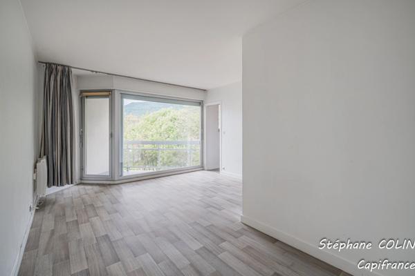 Appartement à vendre 1 pièces MEYLAN (38)