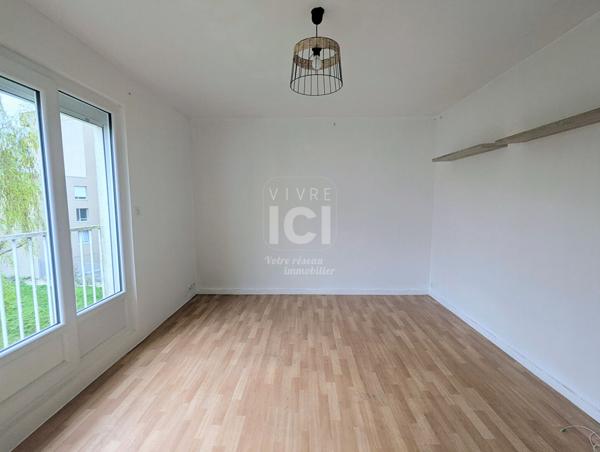 Appartement Nantes 2 pièce(s) 47.81 m2 - Place de parking - Cave