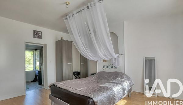 Immeuble à vendre 165 m² Duclair