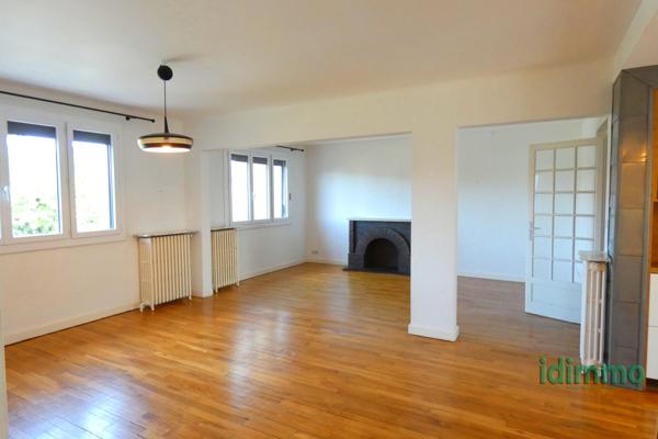 Grande maison familale avec pisciine Aurillac (15000)