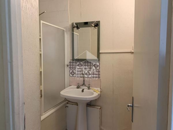 A VENDRE 13015  MARSEILLE 15EME APPARTEMENT  T2 46M², BALCON, CAVE, PLACE DE PARKING  RESIDENCE VAL DES PINS