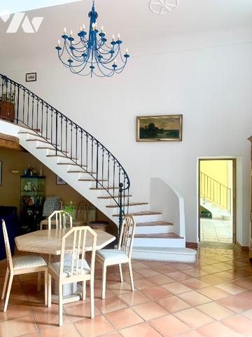 Propriété à vendre VELLERON- Mas 390m² - 6 chambres  - Terrain de 2296m² - piscine à débordement