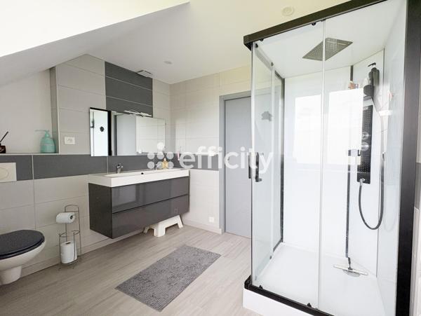 Maison 6 pièces - 121 m²