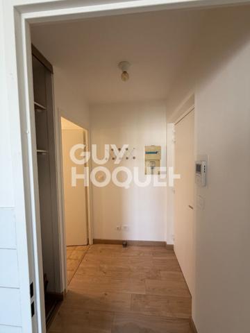 T1 meublé de 22.35m² dans le 8éme arrondissement