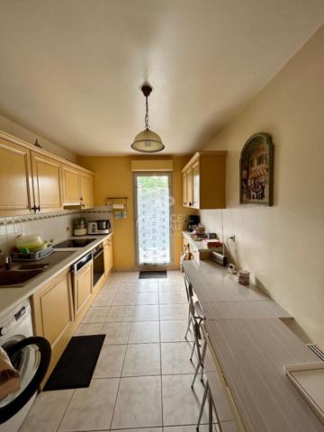 Appartement Carrieres Sous Poissy 4 pièce(s) 97 m2 €373 000 ** - Référence 8732