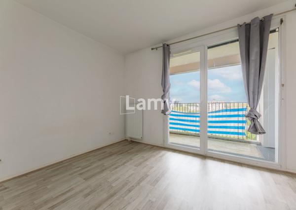 Parking + appartement