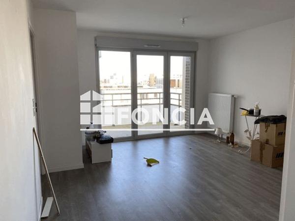 Location Appartement 2 pièces 42.9 m² - 8 ALLEE DE L'ECHAUGUETTE Amiens 80000