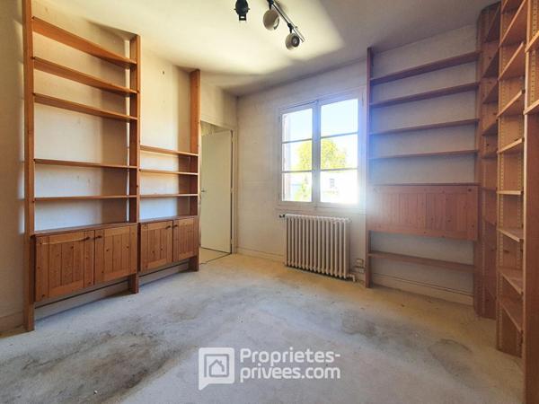 EXCLUSIVITÉ À VENDRE 37000 TOURS : Immeuble 365 M2  cour/jardin