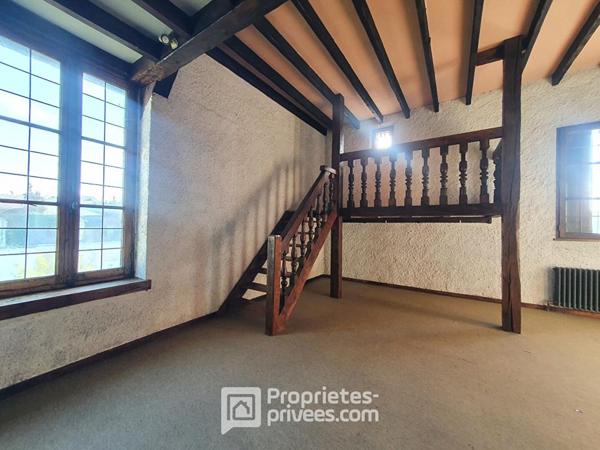 EXCLUSIVITÉ À VENDRE 37000 TOURS : Immeuble 365 M2  cour/jardin