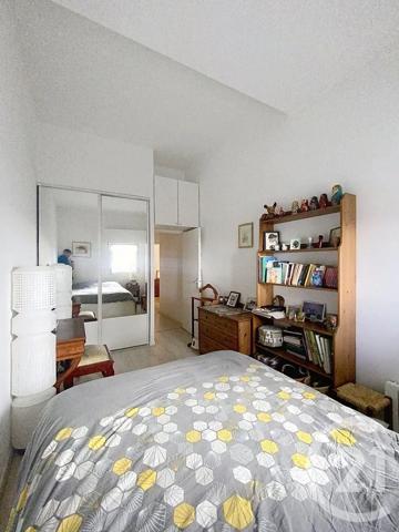 Appartement F3 à vendre  3 pièces - 67,40 m 2   PARIS  - 75015