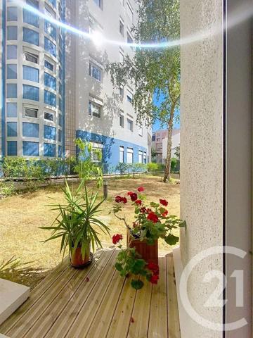 Appartement F3 à vendre  3 pièces - 67,40 m 2   PARIS  - 75015