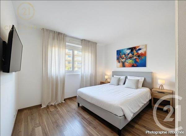 Appartement F2 à vendre  2 pièces - 47,21 m2 ANTIBES - 06