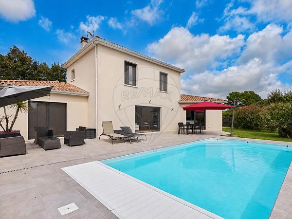 Maison 3 chambre(s) à vendre - Les Mathes, Charente-Maritime - 17