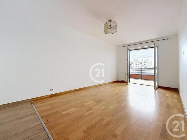 Appartement F2 à vendre  2 pièces - 46,70 m 2   PANTIN  - 93