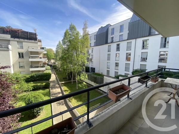 Appartement F2 à vendre  2 pièces - 46,70 m 2   PANTIN  - 93