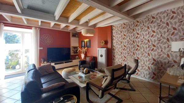 Maison spacieuse a vendre a LE LOROUX BOTTEREAU - Un veritable coup de coeur !