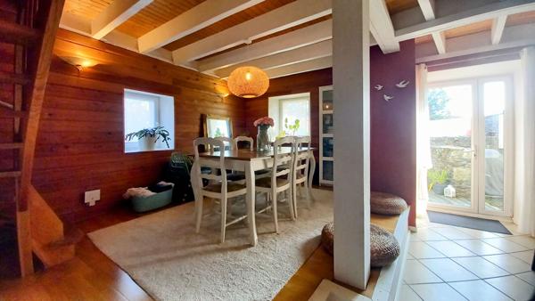 Maison spacieuse a vendre a LE LOROUX BOTTEREAU - Un veritable coup de coeur !