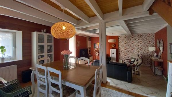 Maison spacieuse a vendre a LE LOROUX BOTTEREAU - Un veritable coup de coeur !