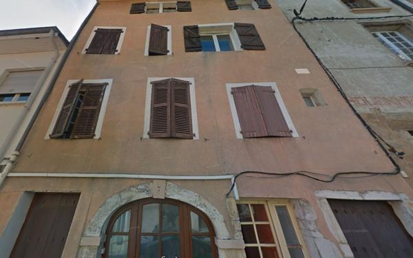 Appartement à louer    1 pièce • 20,68 m2 La Côte-Saint-André