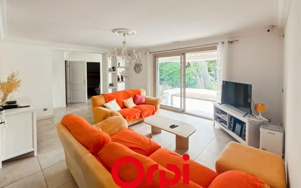 Maison à vendre    5 pièces • 110 m2 Bandol