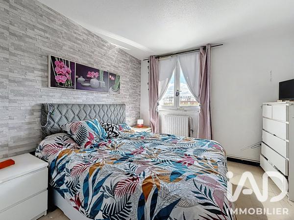 Appartement à vendre 5 pièces 80,24 m² Vitry-sur-Seine