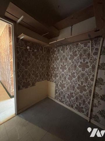 Plein centre 2 chambres, balcon, parking et cave!