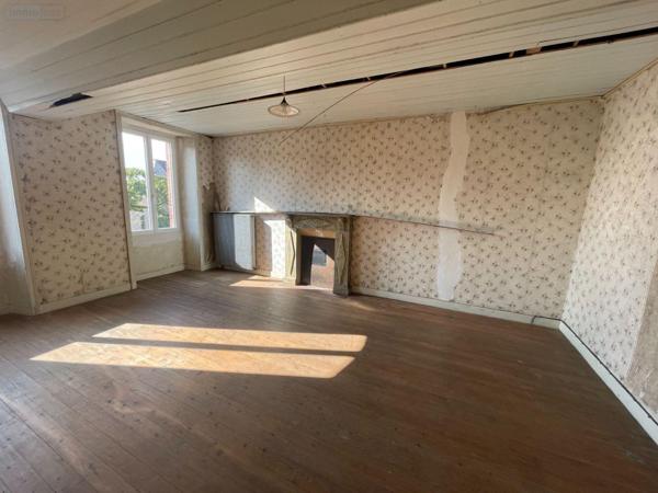 Maison à vendre à Lassay-les-Châteaux en Mayenne (53110), ref : 569