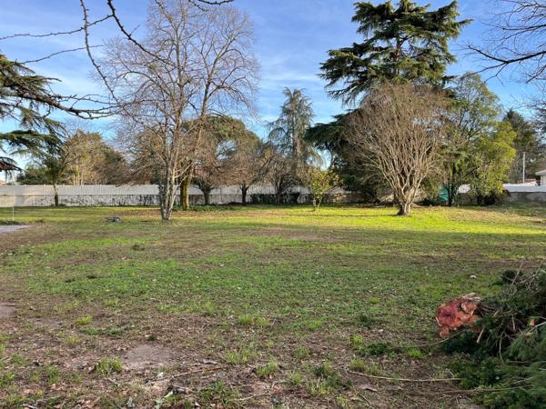 Terrain 811 m² quartier Condat Libourne