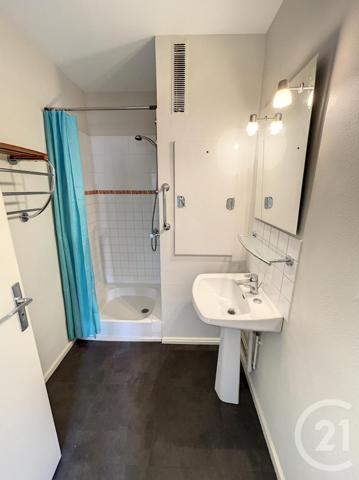 Appartement F4 à vendre  4 pièces - 98,46 m2 RIOM - 63