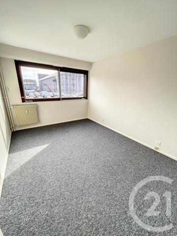 Appartement F4 à vendre  4 pièces - 98,46 m2 RIOM - 63