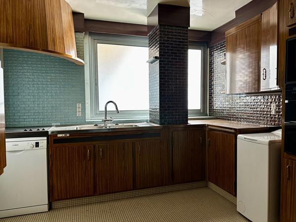 Nancy Hyper centre - Appartement 3 chambres - parking - ascenseur