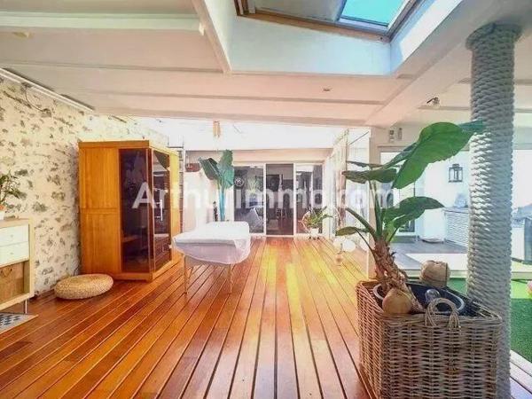 Vente Maison de ville 5 pièces 208 m2 à Maraussan