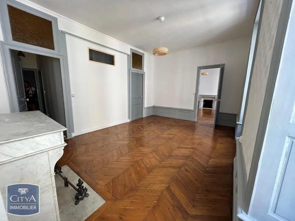 Appartement à louer 4 pièces 81.43m² Clermont-Ferrand (63000)
