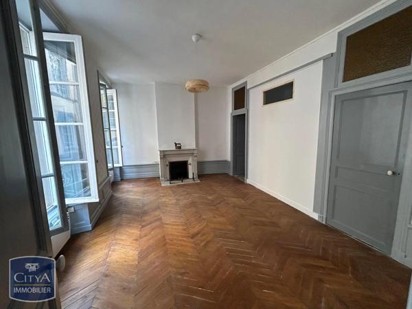 Appartement à louer 4 pièces 81.43m² Clermont-Ferrand (63000)