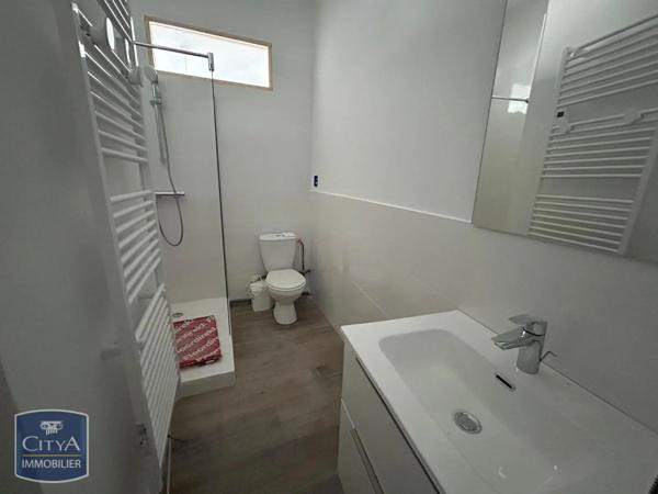 Appartement à louer 4 pièces 81.43m² Clermont-Ferrand (63000)