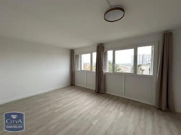 Appartement à louer 1 pièce 33.89m²