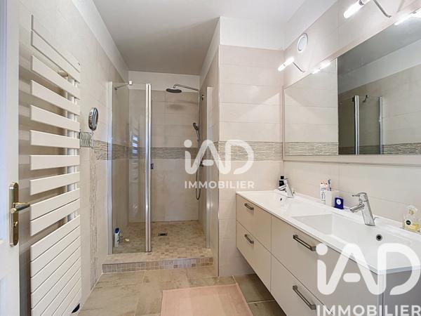 Appartement à vendre 5 pièces 131 m² Saint-Maur-des-Fossés