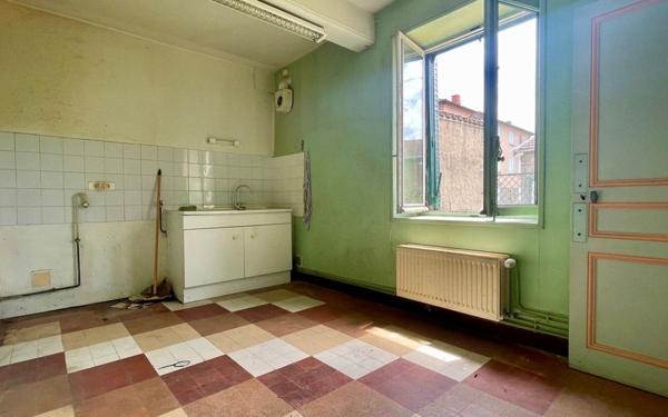 Maison à vendre    5 pièces • 93 m2 Brindas