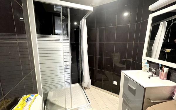 Appartement à vendre    2 pièces • 14 m2 Brest