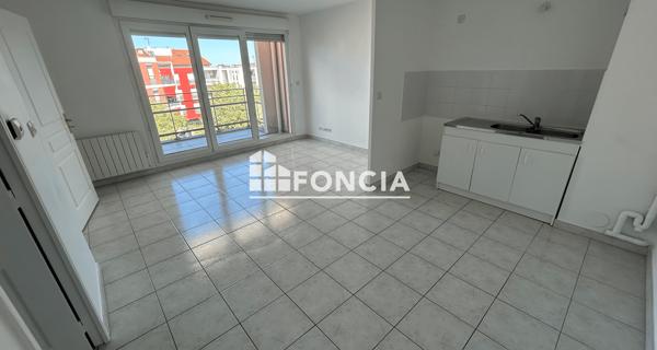 Location Appartement 2 pièces 41.72 m² - Meyzieu 69330