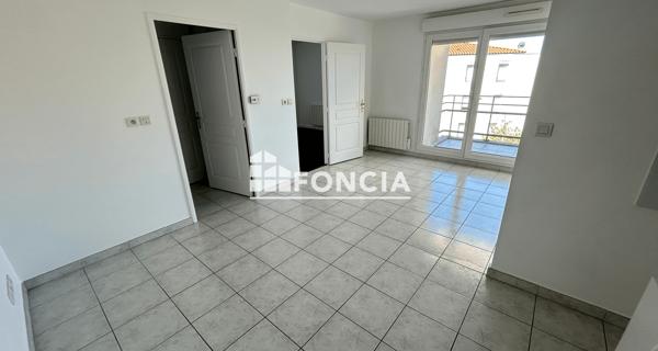Location Appartement 2 pièces 41.72 m² - Meyzieu 69330