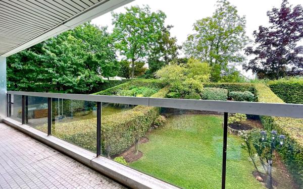 Appartement à vendre    4 pièces • 98 m2 Rocquencourt