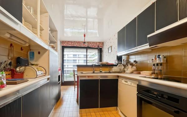 Appartement à vendre    4 pièces • 98 m2 Rocquencourt