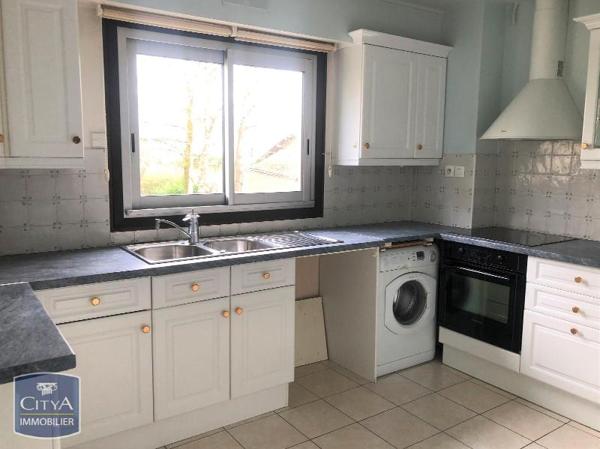 Appartement à louer 3 pièces 64.36m² Rambouillet (78120)