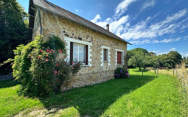 Maison à vendre    5 pièces •  Arnac-Pompadour