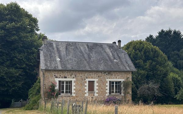 Maison à vendre    5 pièces •  Arnac-Pompadour