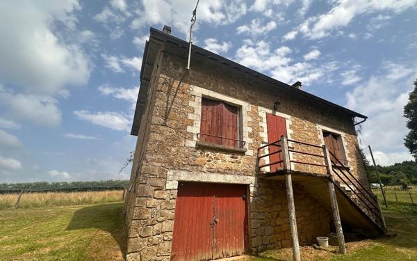 Maison à vendre    5 pièces •  Arnac-Pompadour